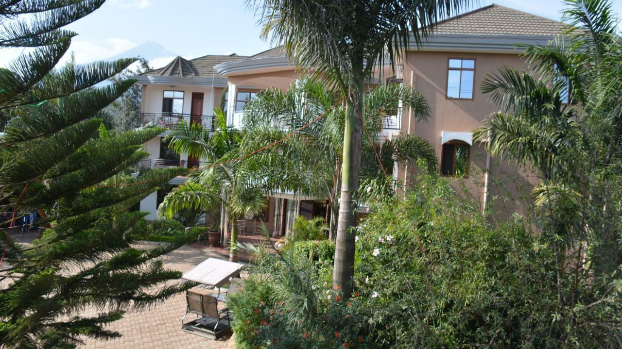 Nejobugg Palace Hotel Nkoanrua Exterior photo