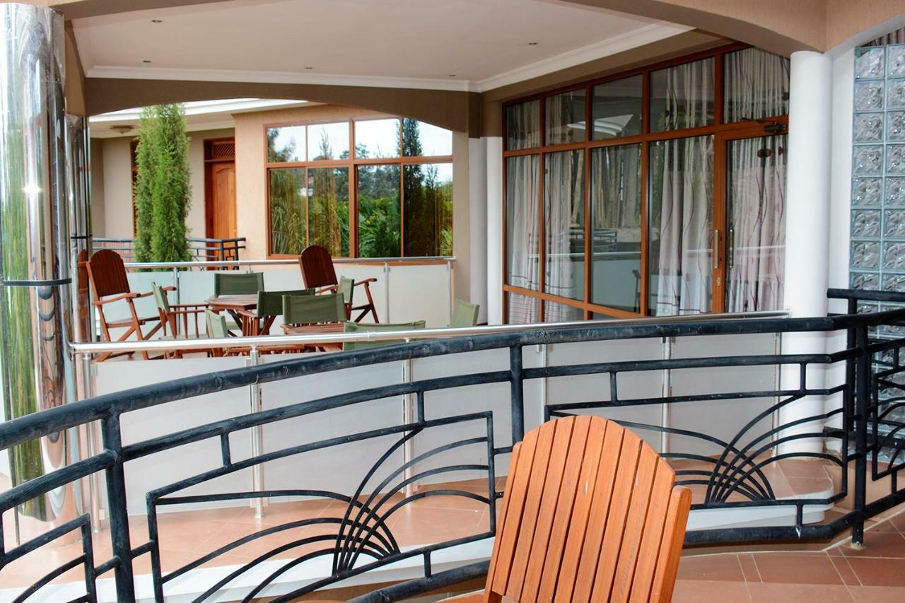 Nejobugg Palace Hotel Nkoanrua Exterior photo